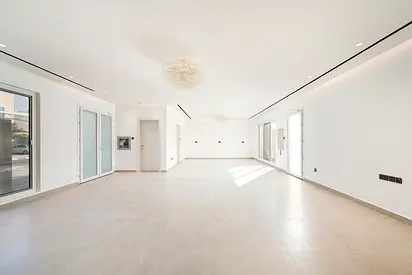 Well Maintained | Bills Included | Spacious Unit