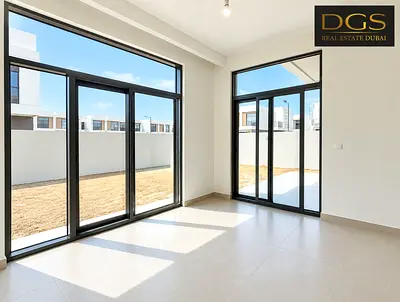 Spacious 3BR | Modern | Great Location