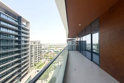 Corner Unit | Large Layout | 2 Parkings