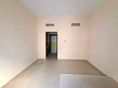 Seprate kitchen studio just in 19k ready to move only for family