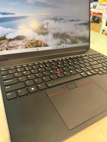 Lenovo Thinkpad E16 Ultra 7