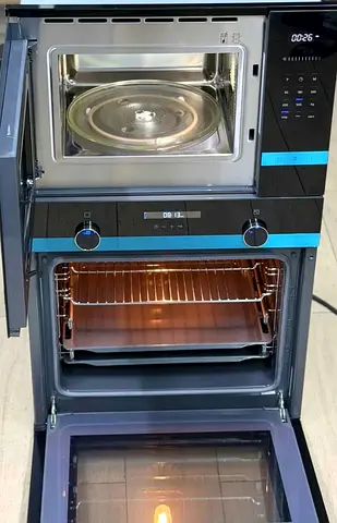 SiEMENS Built-in Microwave and Electric Oven — Good Working Condition