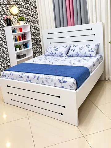 Brand New Queen size bed 150×190cm