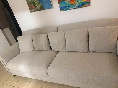 Light grey 3-seater fabric sofa in good condition