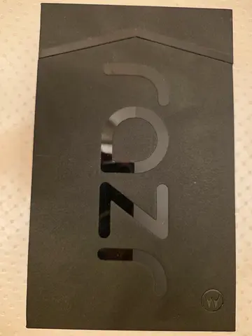 Motorola Razr box (folding phone) - original packaging model 2023
