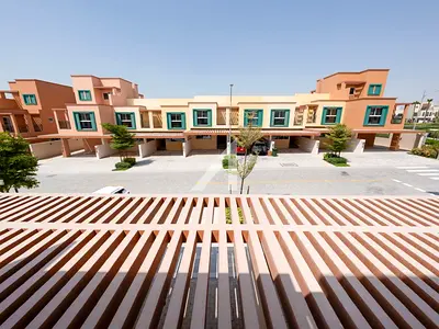 Vacant Now | Lagoon Living | Corner Unit