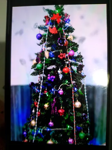 Christmas tree with decor in good condition
