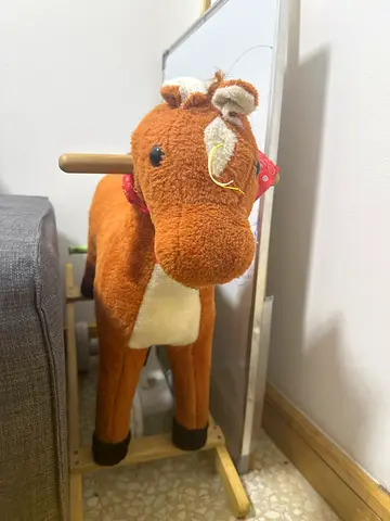 Toy horse