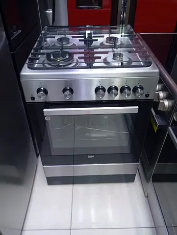 Beko Steel 4-Burner Gas Cooker with Oven - Good Condition