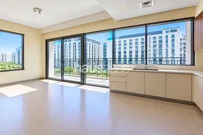 2 Bedroom | Bright + Spacious | Park Heights 1