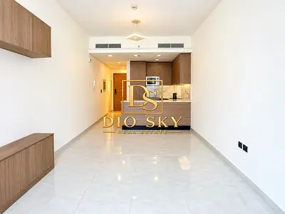 Chiller Free | Ready to Move | Spacious