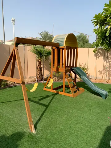 Outdoor swing set
