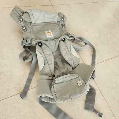 Ergobaby Ergonomic Baby Carrier - Front & Facing Carry, Light Grey