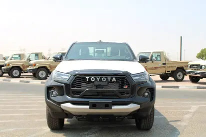 Toyota Hilux 2.8L Diesel GR Sport 2026 | GCC Specs | Full Option - Export only