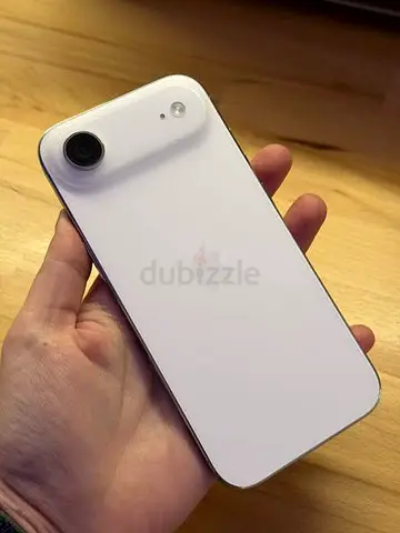 iPhone 17 Air - White (Perfect condition)