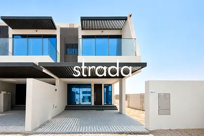 Corner Unit | Large Plot | Ready in 1 Month