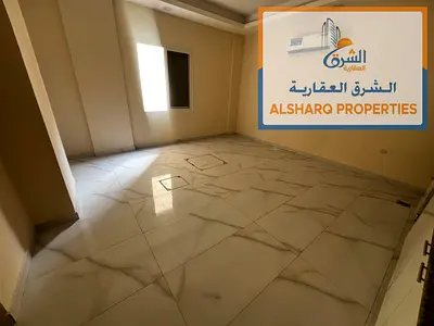 استوديو أرضي بمساحة كبيرة جداً للإيجار السنوي في النعيمية 1 عجمان | بناية جديدة ونظيفة | تكييف سبليت | موقع مميز | سهل المخرج للشارقة ودبي | 17 ألف عل