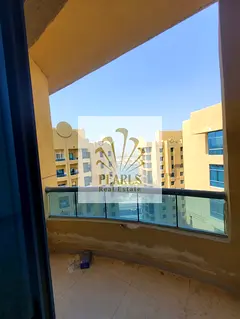 Second tenant 2 BHK + maid room: spacious hall, equipped kitchen, 3 baths, full landlord maintenance