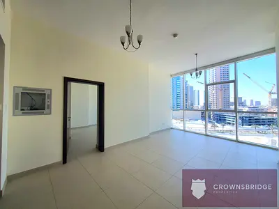 Full Panoramic | 12 Cheques | Kitchen Equipped