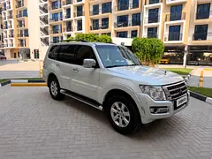 2018 Mitsubishi PAJARO