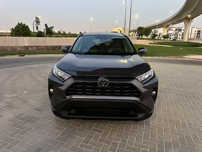 Toyota RAV4 XLE Premium 2020 American Specs