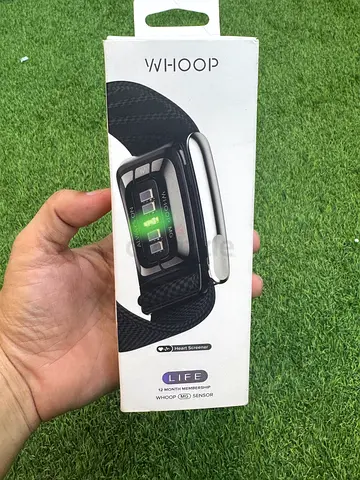 WHOOP 5.0/MG Screenless Fitness, Health, Sleep Wearable-12 Month Membership Fitness Tracker, Sleep T