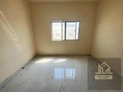 Looking like a beautiful apartment 1bhk neat and clean family building near school road