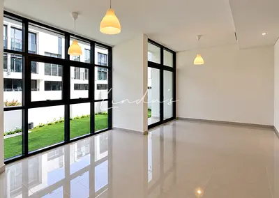 3 Bedroom | ready to move in | Maids Room