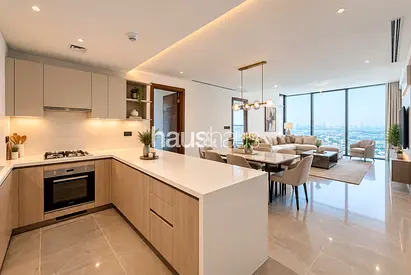High Floor | Lagoon View | Maids Room