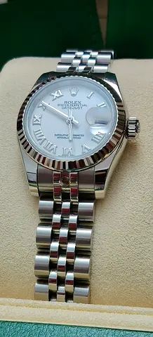 Rolex Datejust 26mm ladies watch FULL SET. 2022 Like new watch.