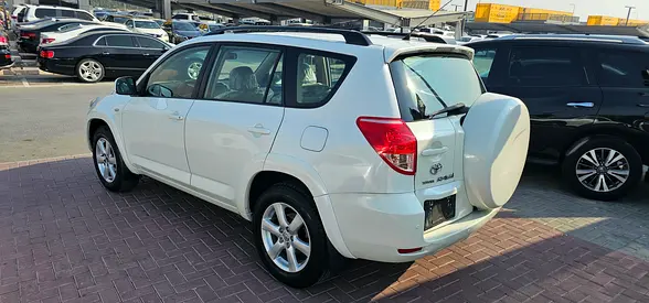 صورة 10 لـ 2008 Toyota RAV 4