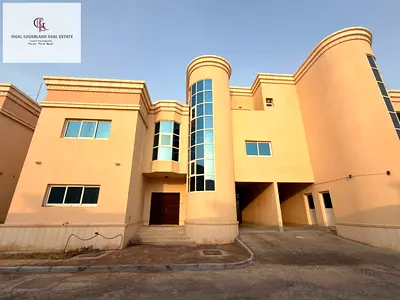 Spacious 4Bhk/ Small Backyard/ Mbz