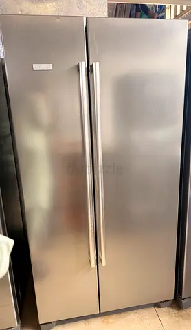 Fridge side by side