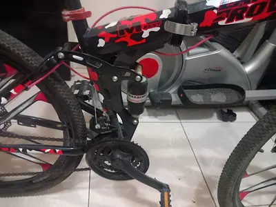 Mountain bike -foldable, 26" frame, front suspension, good condition