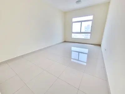 2 Full Bathroom - Open view _ Close kitchen - Ready To move