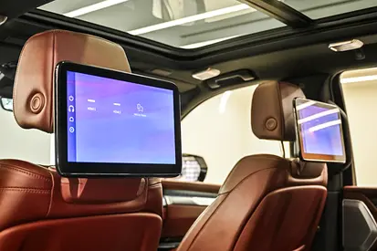 2025 Cadillac ESCALADE — миниатюра 17