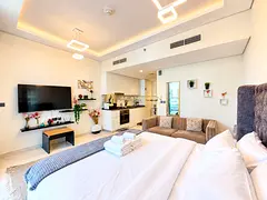 Studio Pool View | Bigger layout | Directly Access To Pool