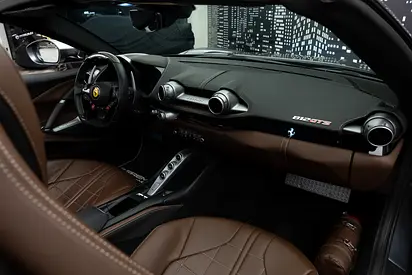 صورة مصغرة 13 لـ 2020 Ferrari 812 GTS
