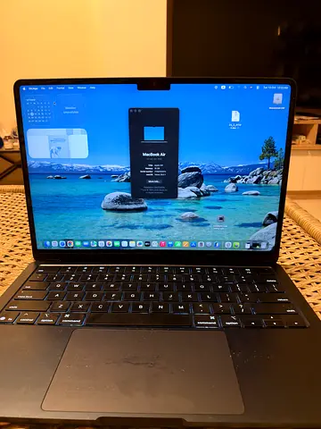 MacBook air 13 inch 16 gb 2025