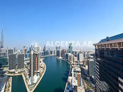 Burj Khalifa & Canal View | Furnished | Vacant