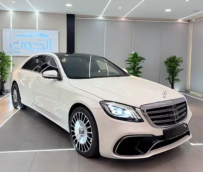 AMG MERCEDES S560 V8 || GCC || 6 BUTTONS || ALKANTARA ROOF || TOP TOP RANGE