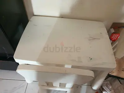 table and  4 chair