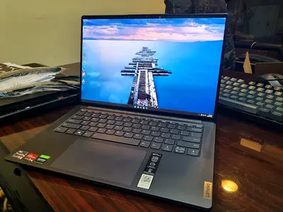 Slim Lenovo High End Laptop 32GB RAM (DDR 5) RTX 3050 GPU RYZEN 9 6900HS1TB NVME