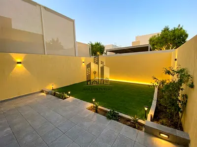 2BHK TOWNHOUSES WITH MADE ROOM BOTH ROOM MASTER BEDROOM ONE CAR PARKING PRIVATE GARDEN