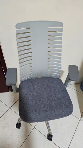 Ergonomic Office Chair with Fabric Seat and Adjustable Armrests