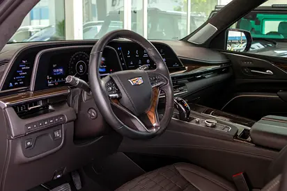 2024 Cadillac ESCALADE photo 8