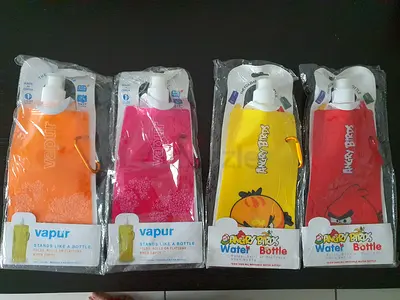 Set of 4 Foldable Vapur-style folding Water Bottles (Angry Birds & Bright Colors)