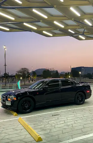 2014 Dodge Charger SXT GCC Specs