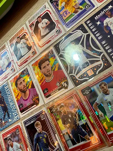2025-26 Donruss Road to FIFA World Cup - 47 CARD LOT