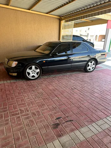 1995 Lexus LS 400 Japanese Specs